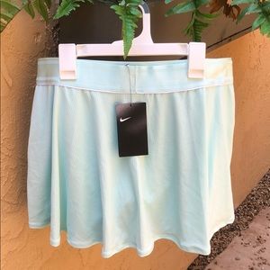 NWT blue / mint Nike tennis skirt size L